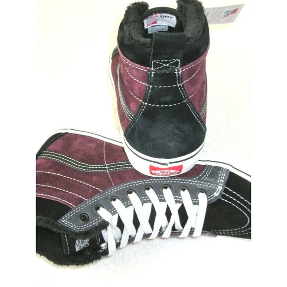 Vans Men\'s Sk8-Hi MTE All Weather Suede Boots Black Port Royale Size 8 NIB